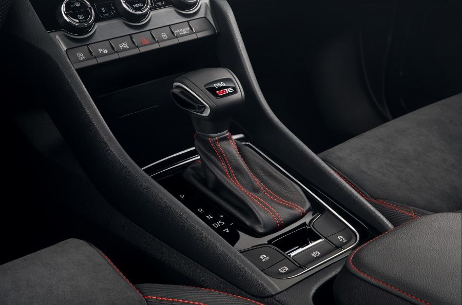 Детали интерьера Skoda Kodiaq RS 2019 года  (WW) (фото 34 из 159)